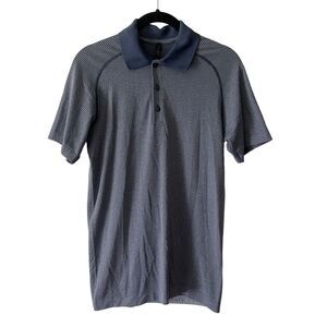 Lululemon Mens XS Metal Vent Tech Polo Shirt Short Sleeve Blue Striped Collared